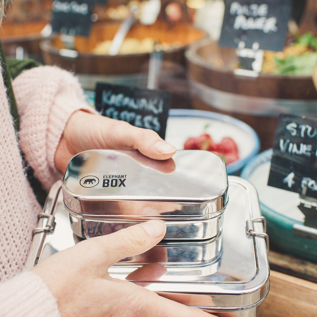 stainless-steel-lunch-box-set-cafe